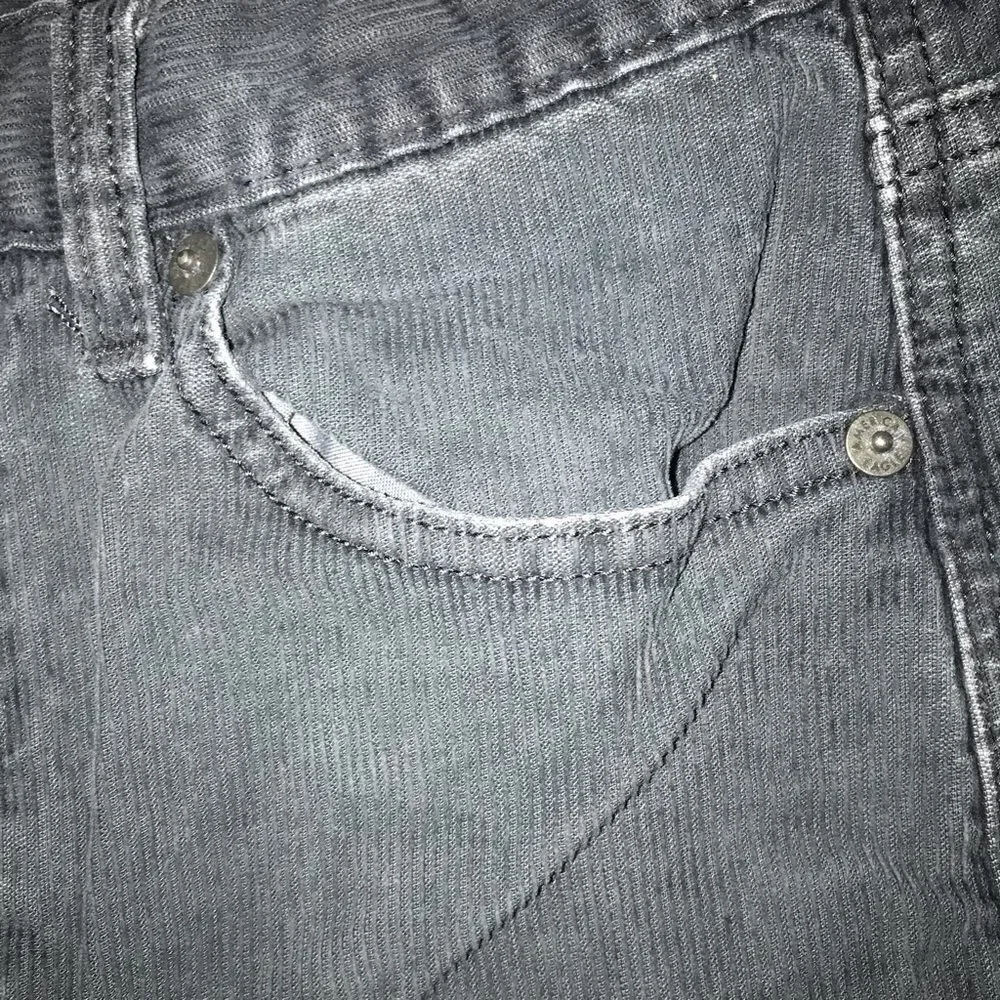 American Eagle Dark Grey Mom Jean